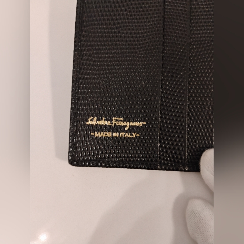 EUC Salvatore Ferragamo Wallet - Black Compact Textured Leather - Picture 13 of 16